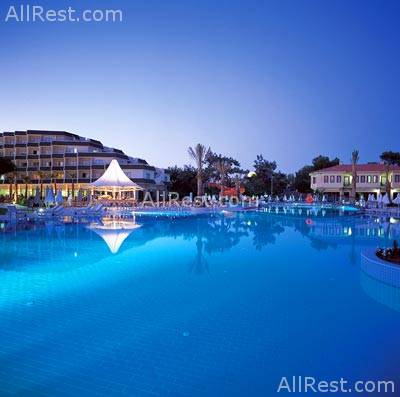 Queens Park Resort 4